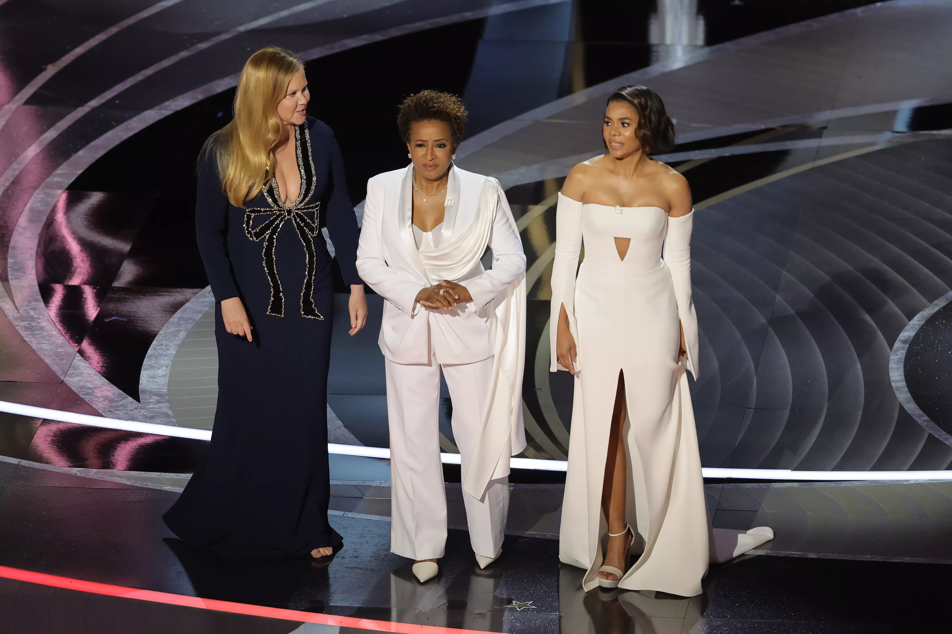 The Best Jokes from the Oscars 2022 Opening Monologue - Vimarsana News