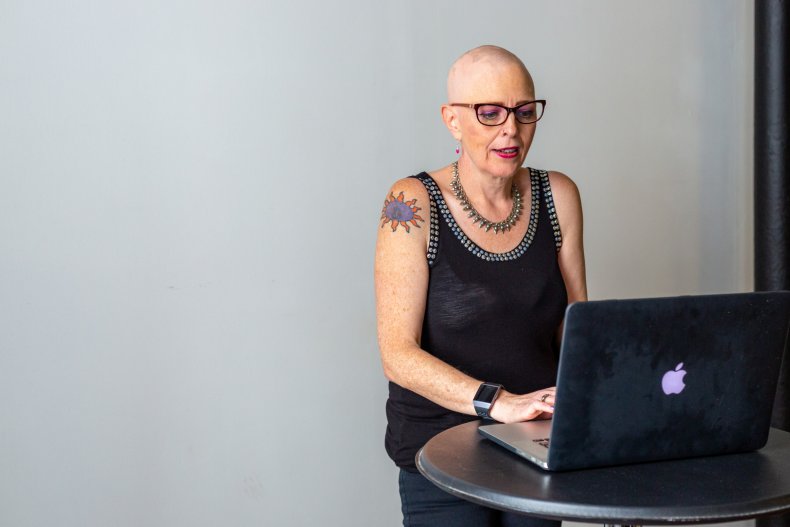 Lesley Walsh Has Had Alopecia Since 2014
