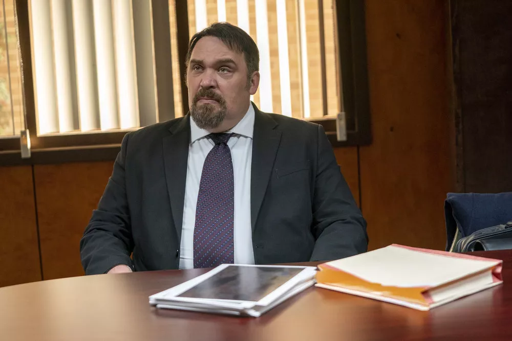 'The Thing About Pam's' Glenn Fleshler on Russ Faria's 'Painful' Family Break - Vimarsana News