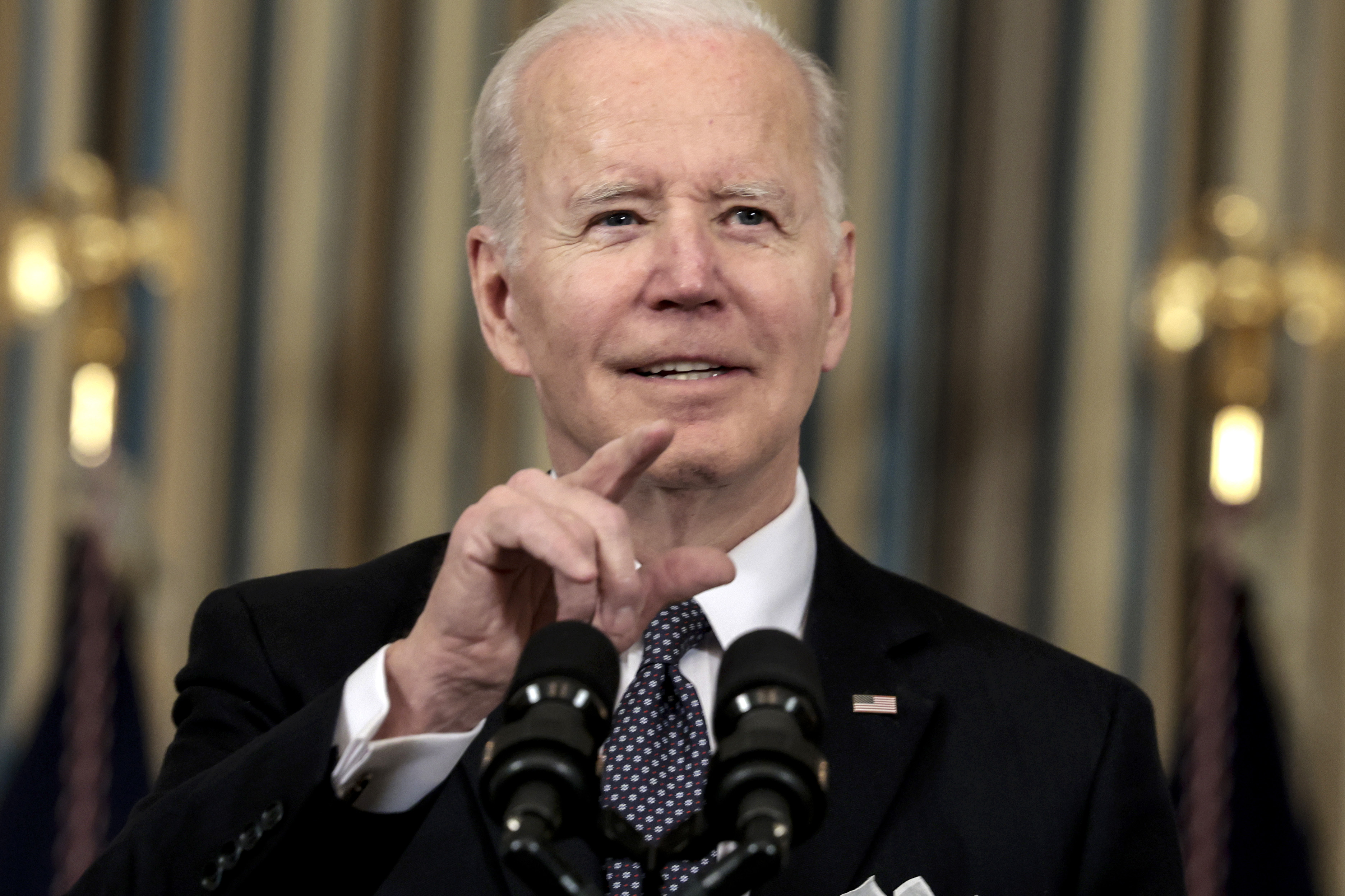 Joe Biden's 'Billionaire Minimum Tax' Plan Explained Newsweek