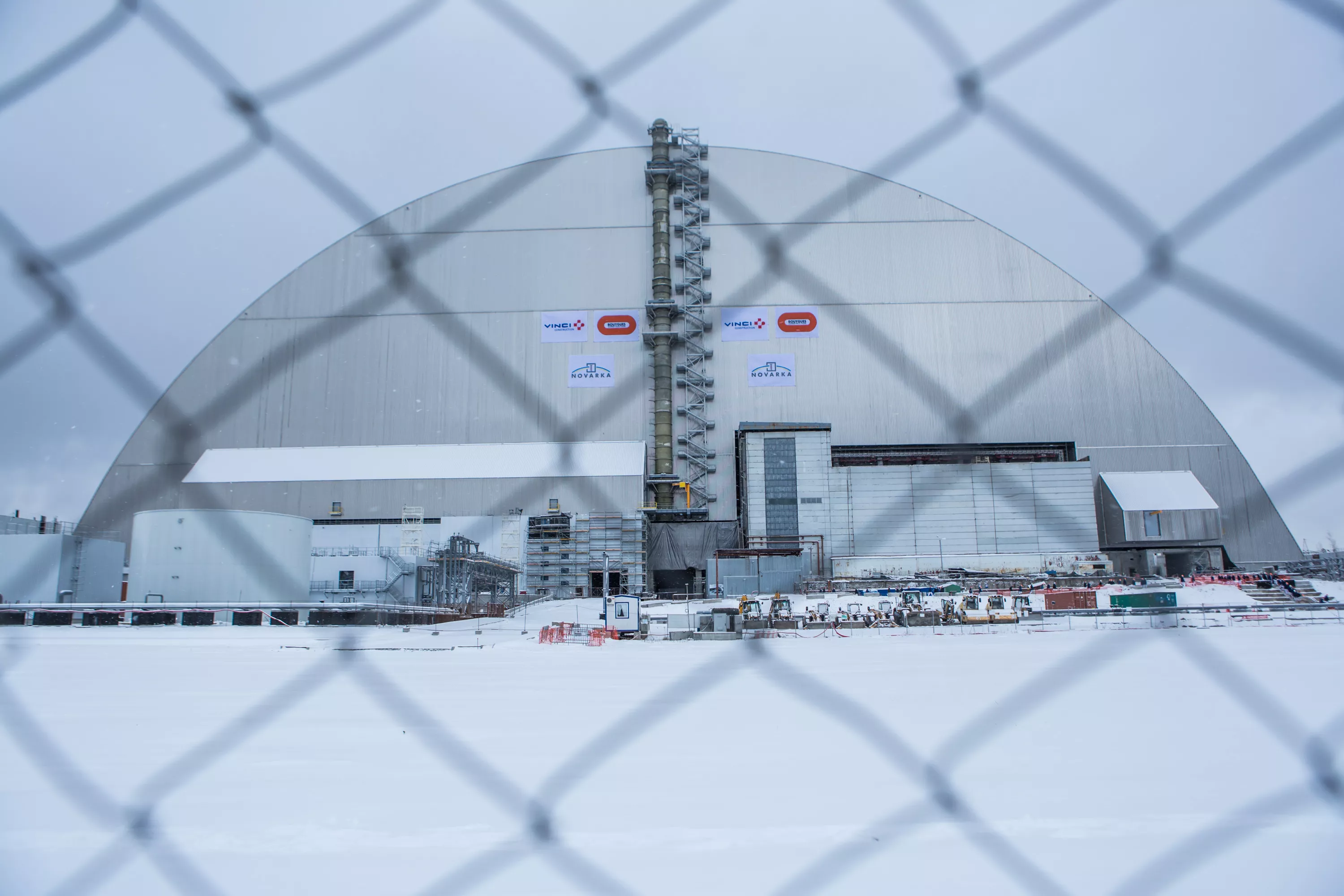 Chernobyl Staff Defiantly Played Ukraine Anthem Daily After Russian Capture - Vimarsana News