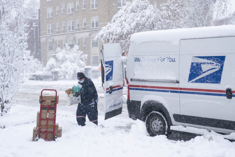USPS Work in Snow