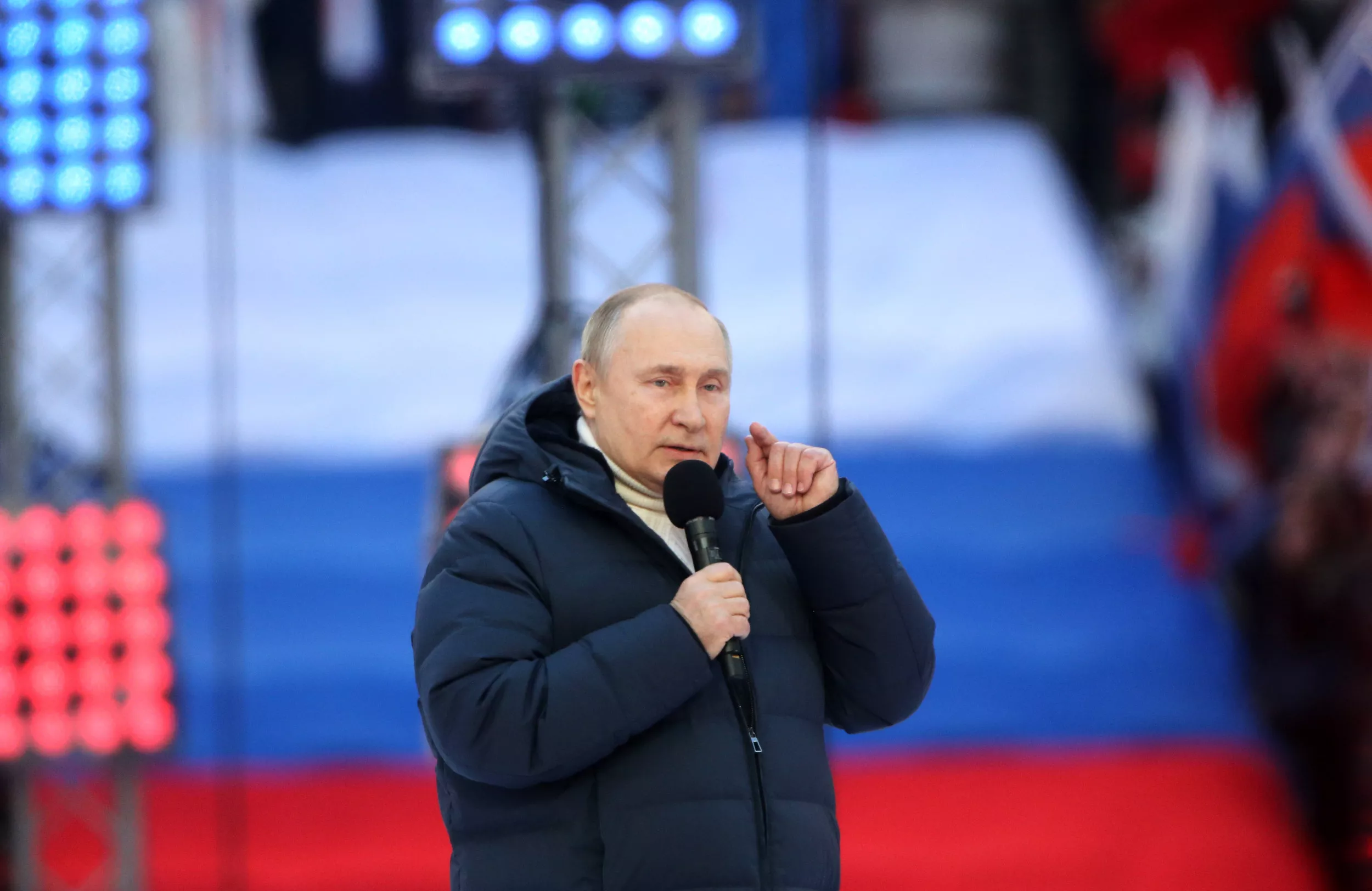 'Misinformed' Putin in 'Self-Inflicted Bubble': Ex-Russian Energy Official - Vimarsana News