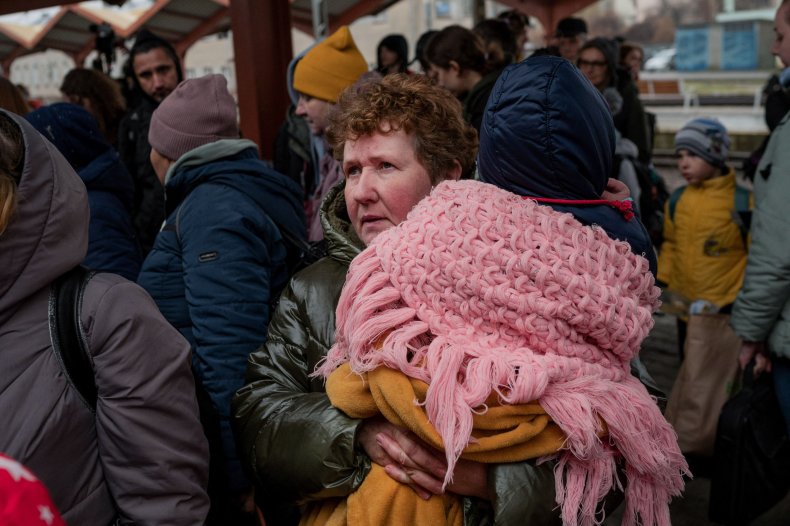 ukraine russia invasion military refugees