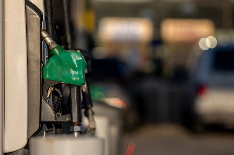 Gas pump