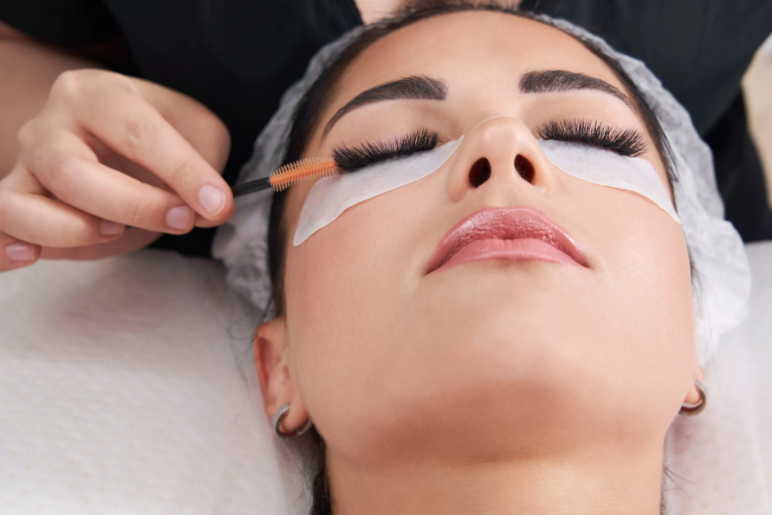 'Emotional Damage': Woman Chronicles Lash Extension 'Fail' In Viral Clips - Vimarsana News