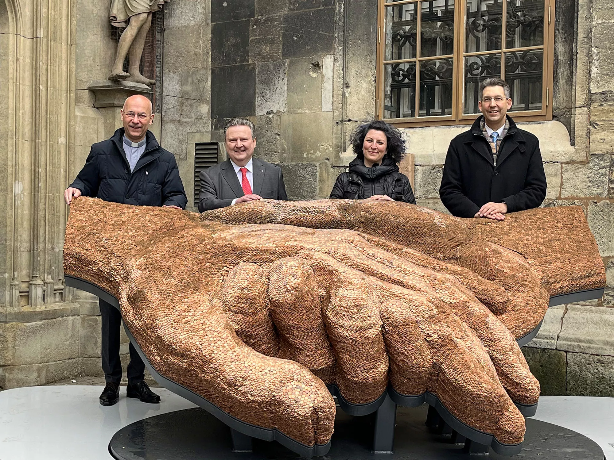 Sculpture Made from 1 Million Euro 1-cent Coins goes on Display - Vimarsana News