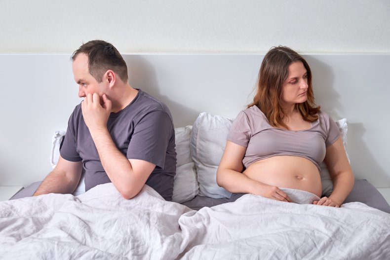 Pregnant couple argument 