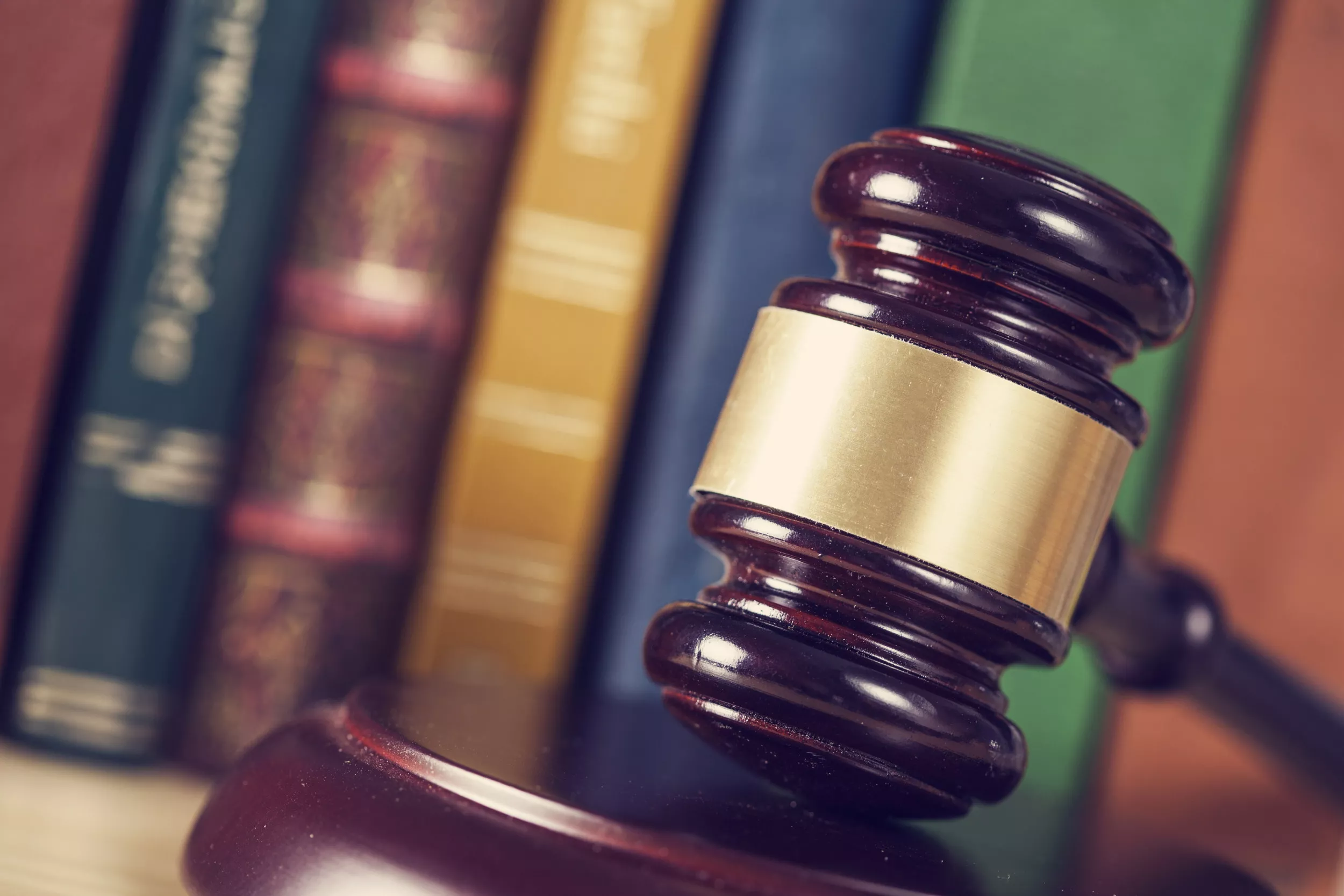 Attorney Caught Driving Naked Five Times Suspended by Ohio Supreme Court - Vimarsana News