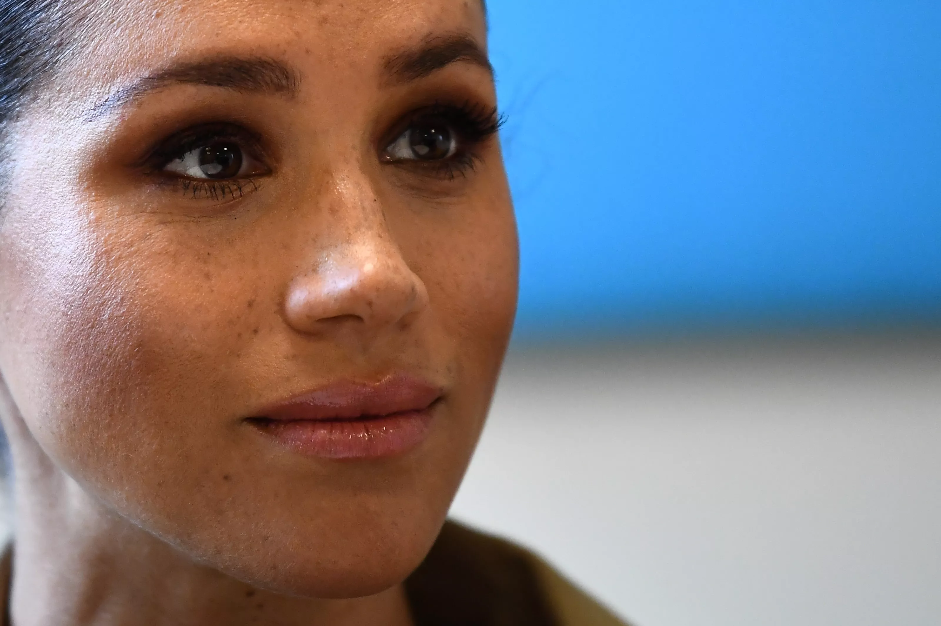 Meghan Markle Pays Tribute to Death of 'Dear' Friend Using Royal Connection - Vimarsana News