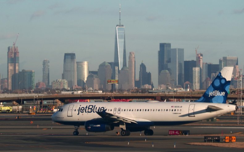 A JetBlue Airways airplane heads to a 