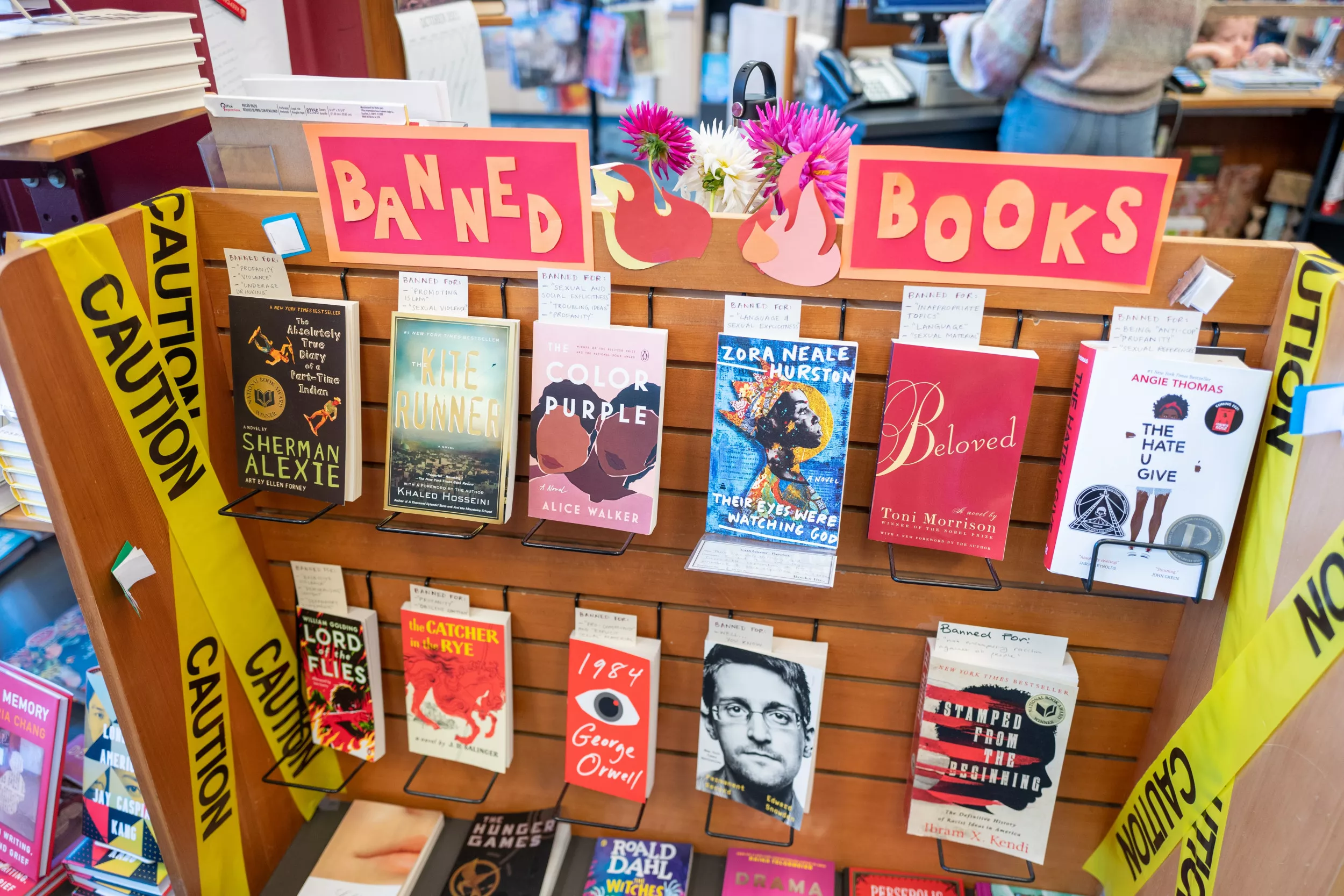 When It Comes to Banning Books, Both Right and Left Are Guilty - Vimarsana News