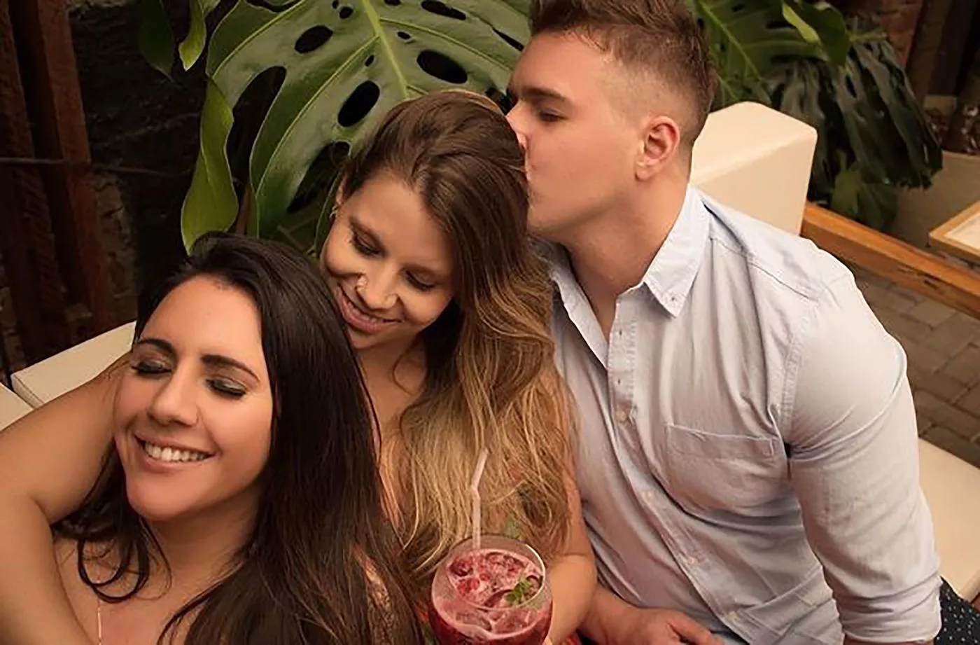 Brazilian Throuple Reveals on Social Media Baby is on the Way - Vimarsana News
