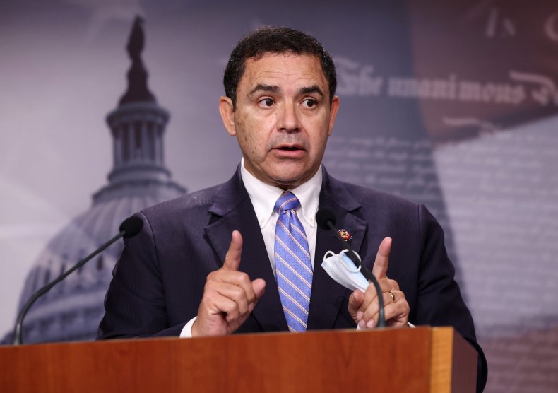 Cuellar latest Democrat opposing lifting Title 42