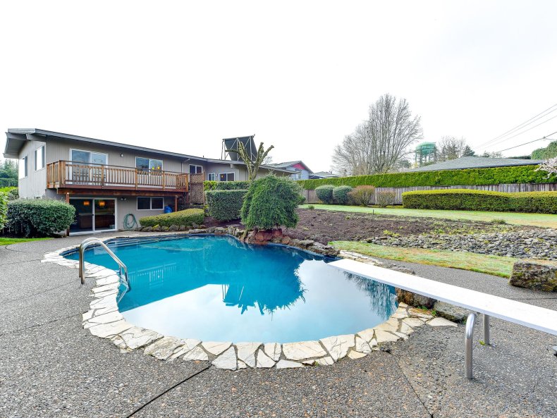 Garden/pool at 3333 NE 135th Ave