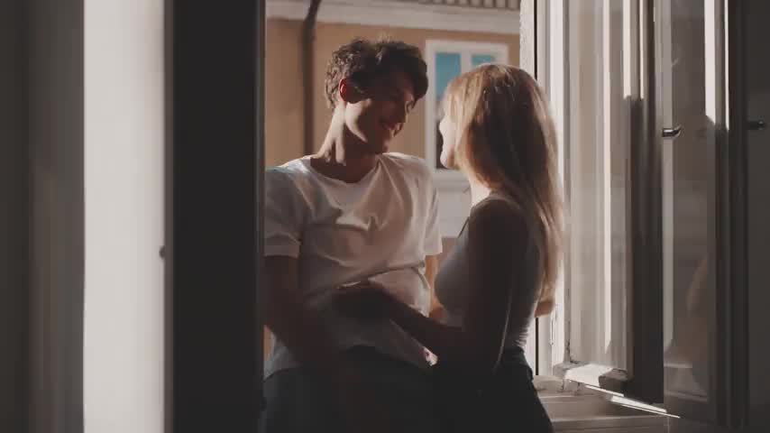 Experts Advice On How To Survive An Open Relationship