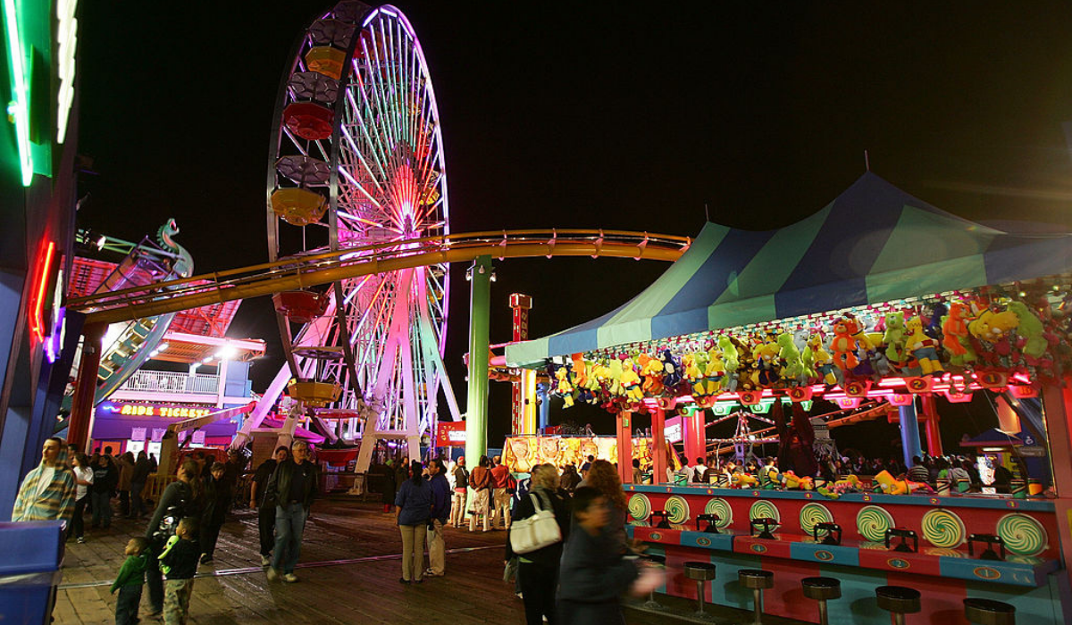 Operator Trapped by Fair Ride Caught on Chilling Video Newsweek