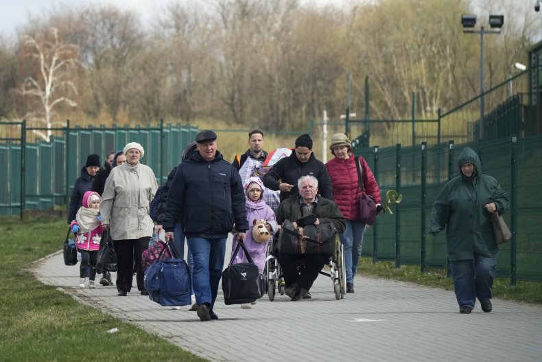 Refugees arrive in Poland