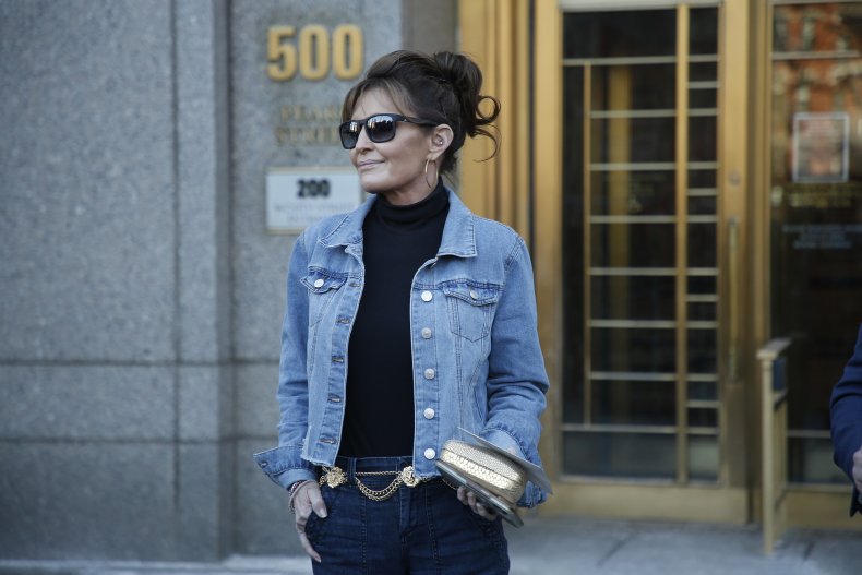 Sarah Palin Leads Poll