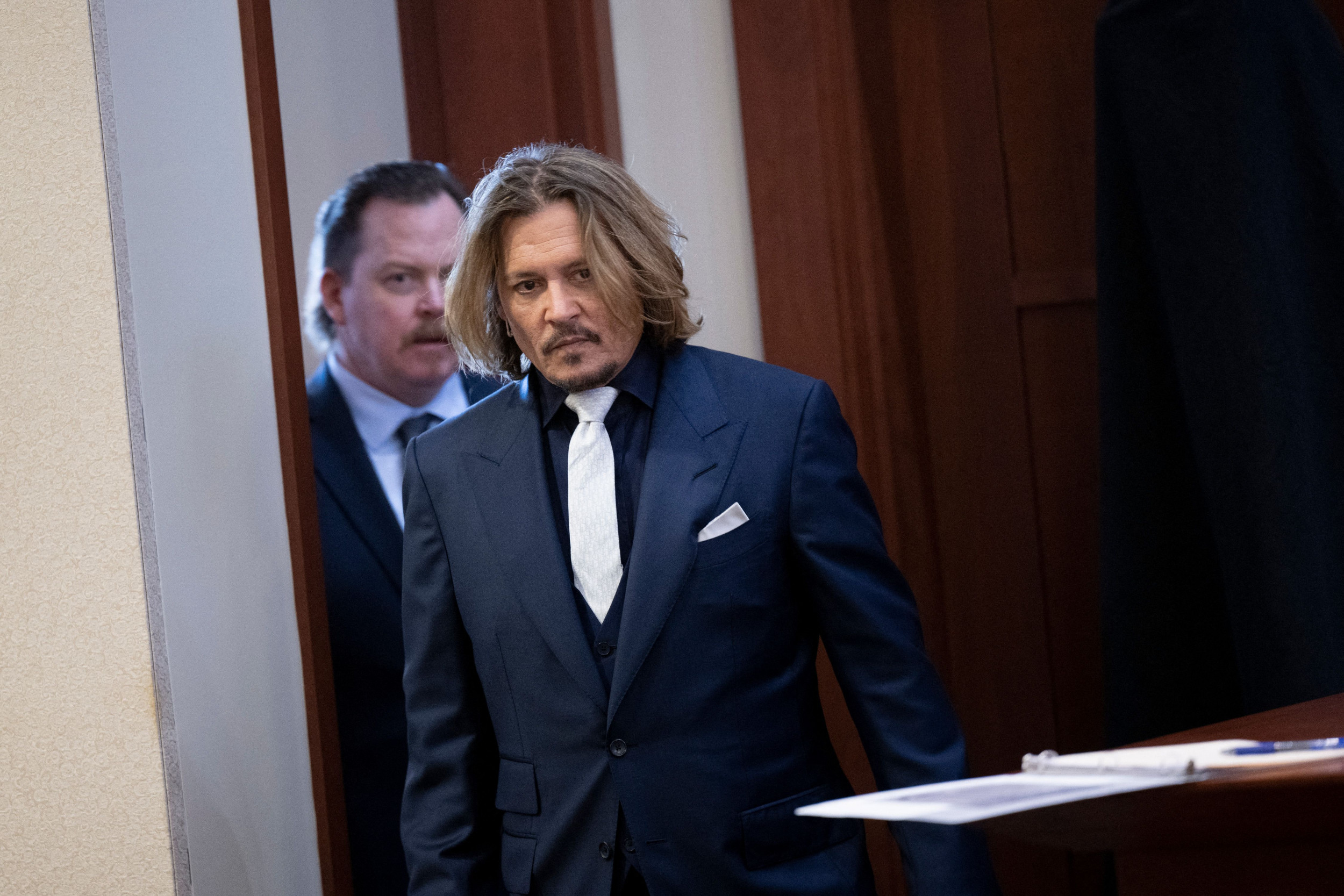 Johnny Depp Needs a 'Smoking Gun' To Clear His Name in Heard Trial ...