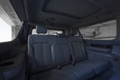 Jeep Wagoneer L and Grand Wagoneer L Jeep Wagoneer L and Grand Wagoneer L