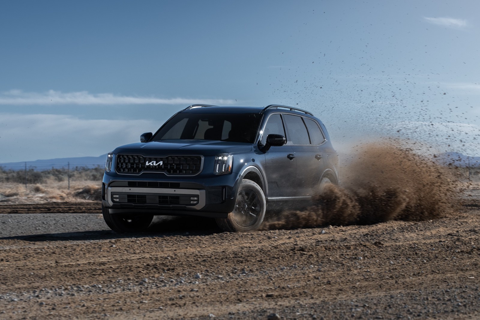 The Popular Kia Telluride SUV is Redesigned for the 2023 Model Year thumbnail