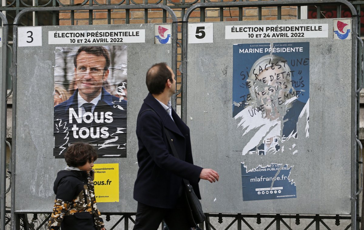 Macron and Le Pen posters in Paris