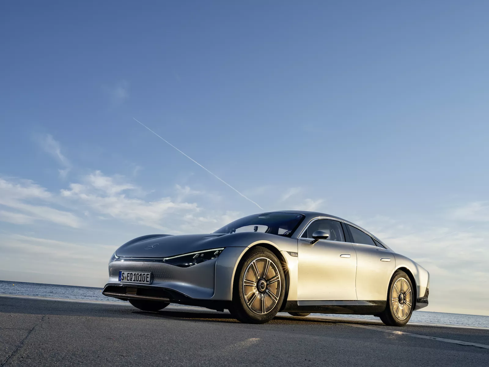 Mercedes-Benz EQXX Beats Tesla, Lucid, Going 626 Miles on a Single Charge - Vimarsana News