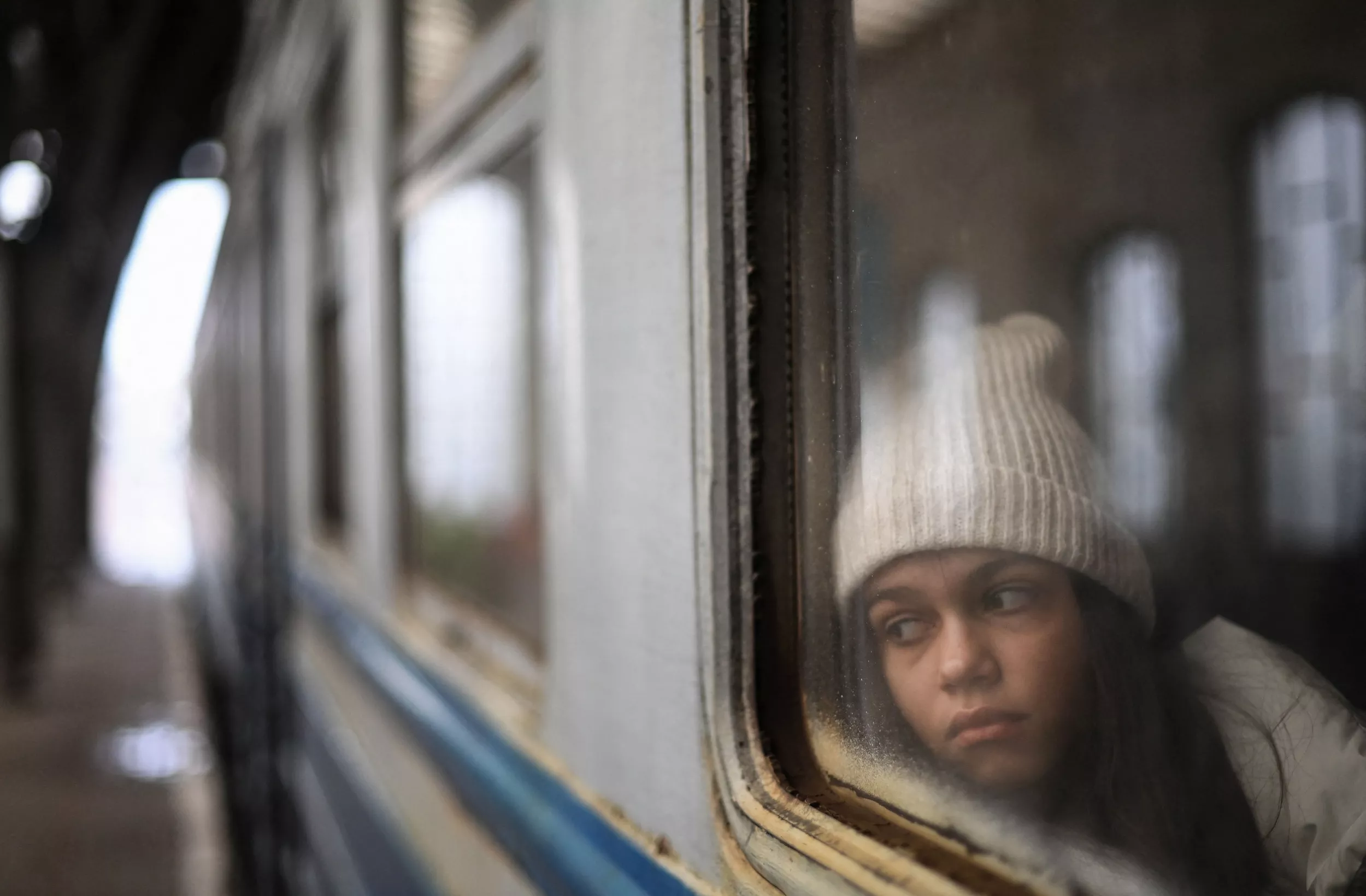 Ukrainians Returning From Poland as Russian Advance Stalls - Vimarsana News