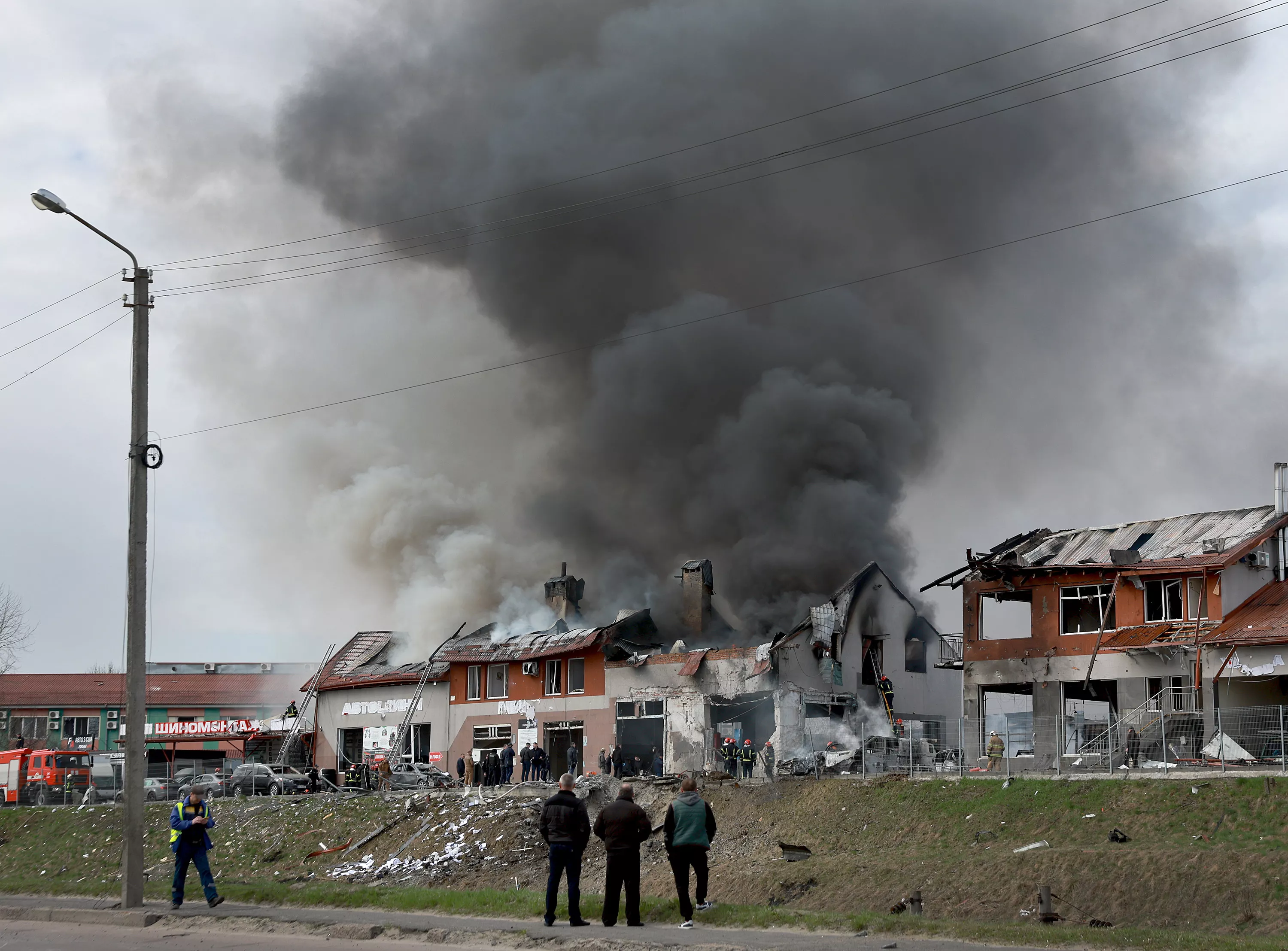 Ukraine War Live: Deadly Missiles Hit Eastern Ukraine, Officials Report - Vimarsana News