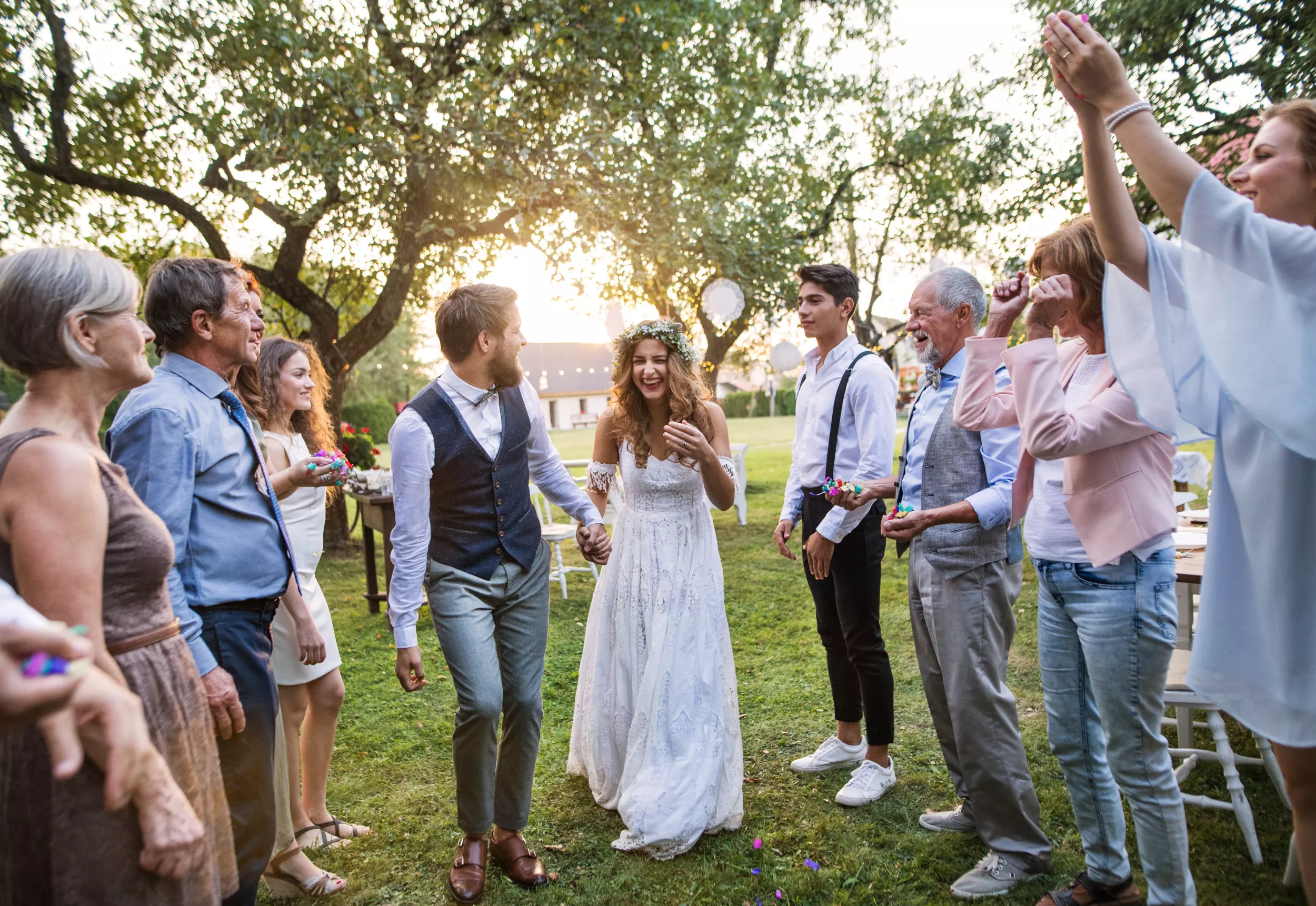 'Amazing': Couple's Tips For Planning Sustainable Wedding Wows Internet - Vimarsana News