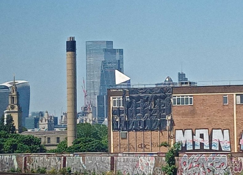 London skyline illusion