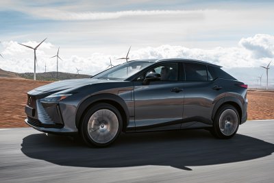 2023 Lexus RZ 450e 2023 Lexus RZ 450e