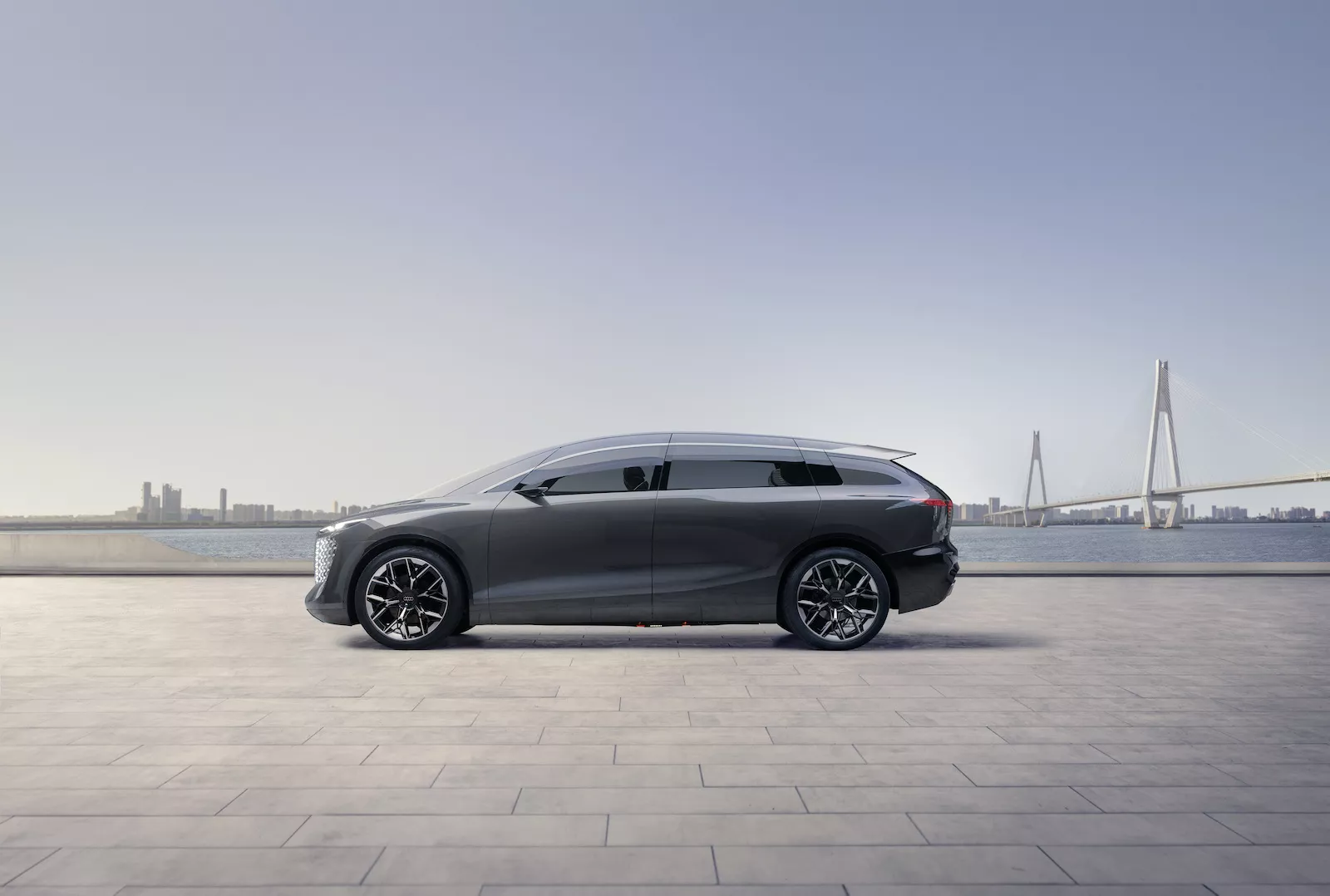 Audi Unveils Tiny, China-Focused Urbansphere Concept for Megacity Traffic - Vimarsana News
