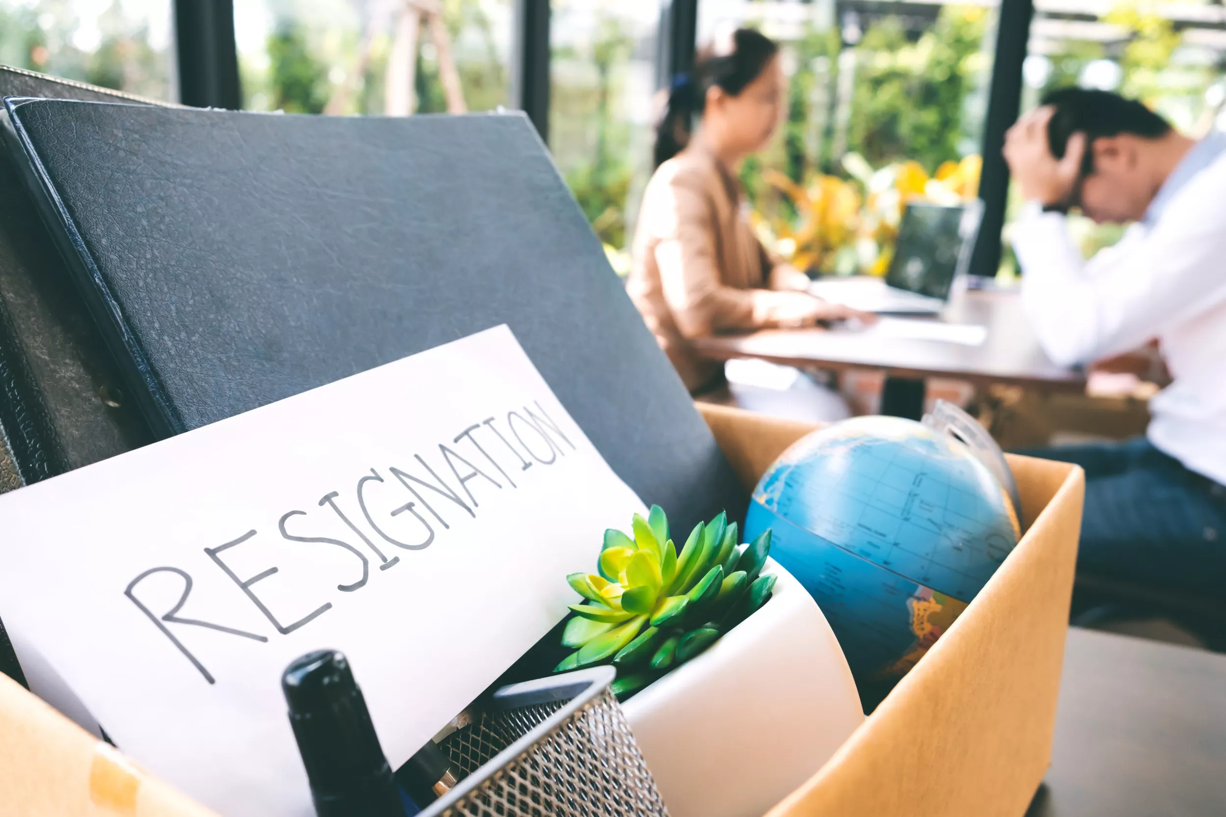 'Should Be Ashamed': Boss Ripped for Heated Reply to Employee's Resignation - Vimarsana News