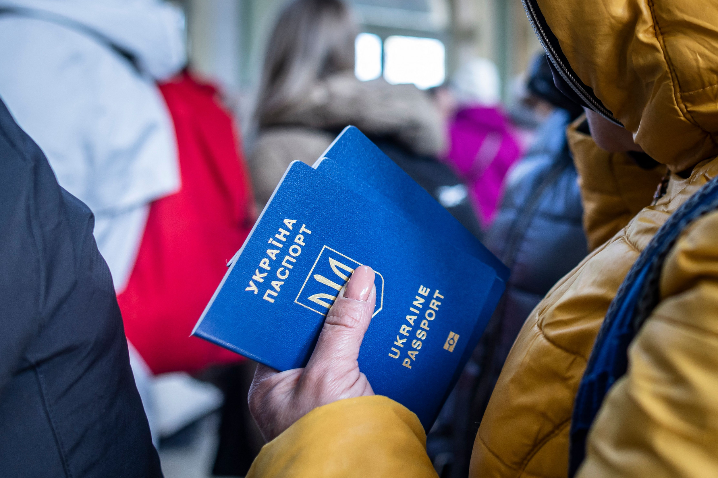 Ukrainians Deported to Russia Reportedly Having Passports Taken Away