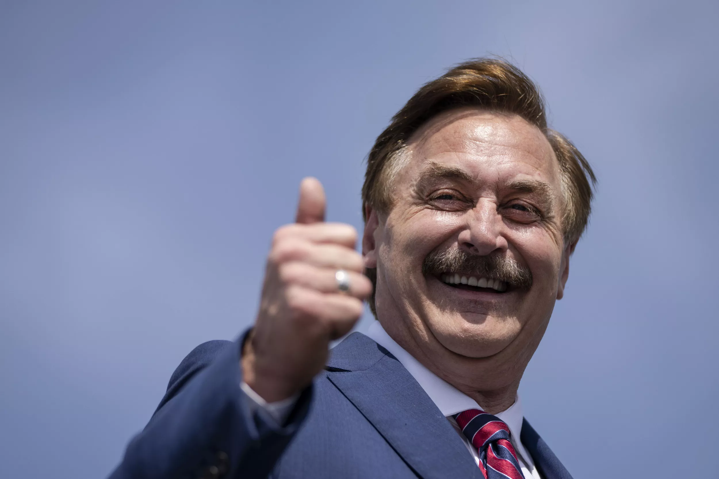 Mike Lindell Touts 'Historical' New Voting Machine Lawsuit at Trump Rally - Vimarsana News