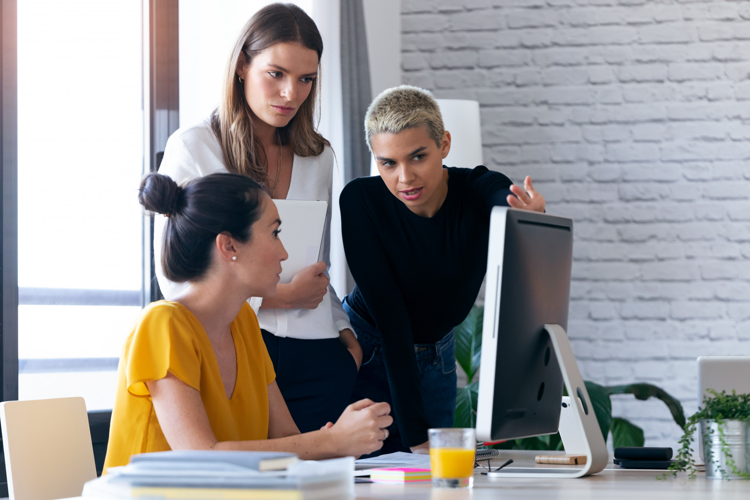 businesswomen