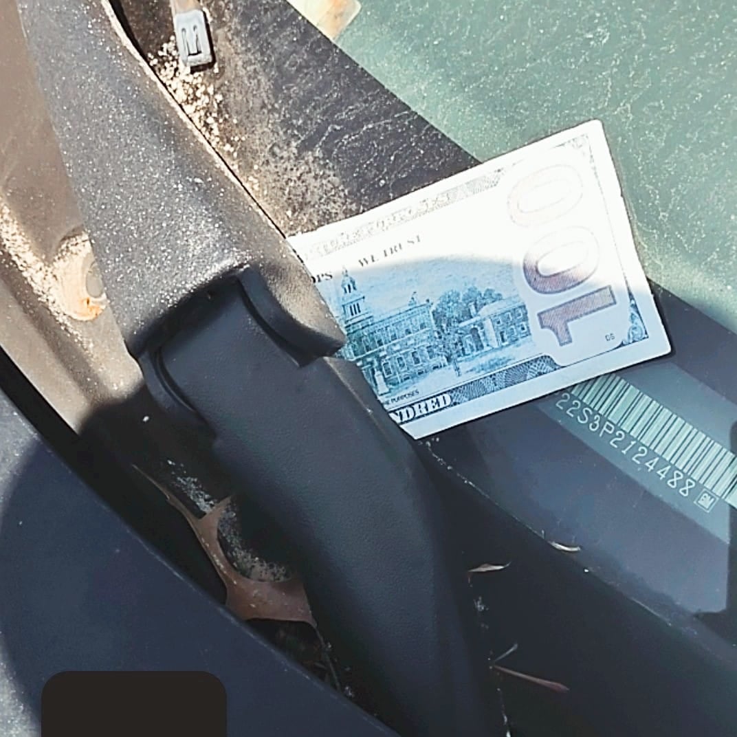 Sheriff Issues Warning As Scammers Leave Fake Cash on Car Windshields