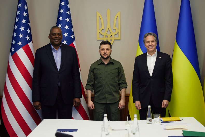 Lloyd Austin Volodymyr Zelensky Antony Blinken Kyiv