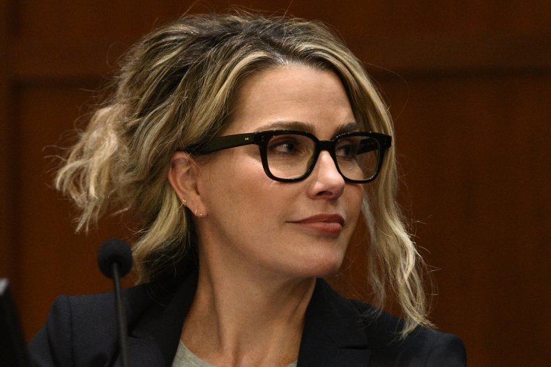 Dr. Shannon Curry