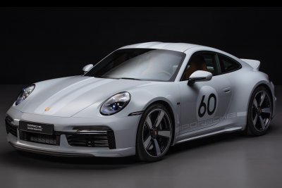 2023 Porsche 911 Sport Classic Gets Turbo Power, Manual Transmission