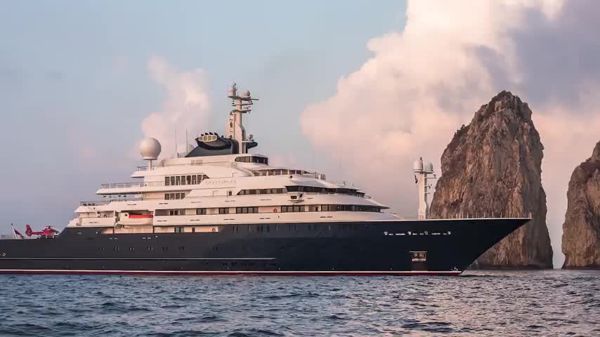 Octopus Yacht