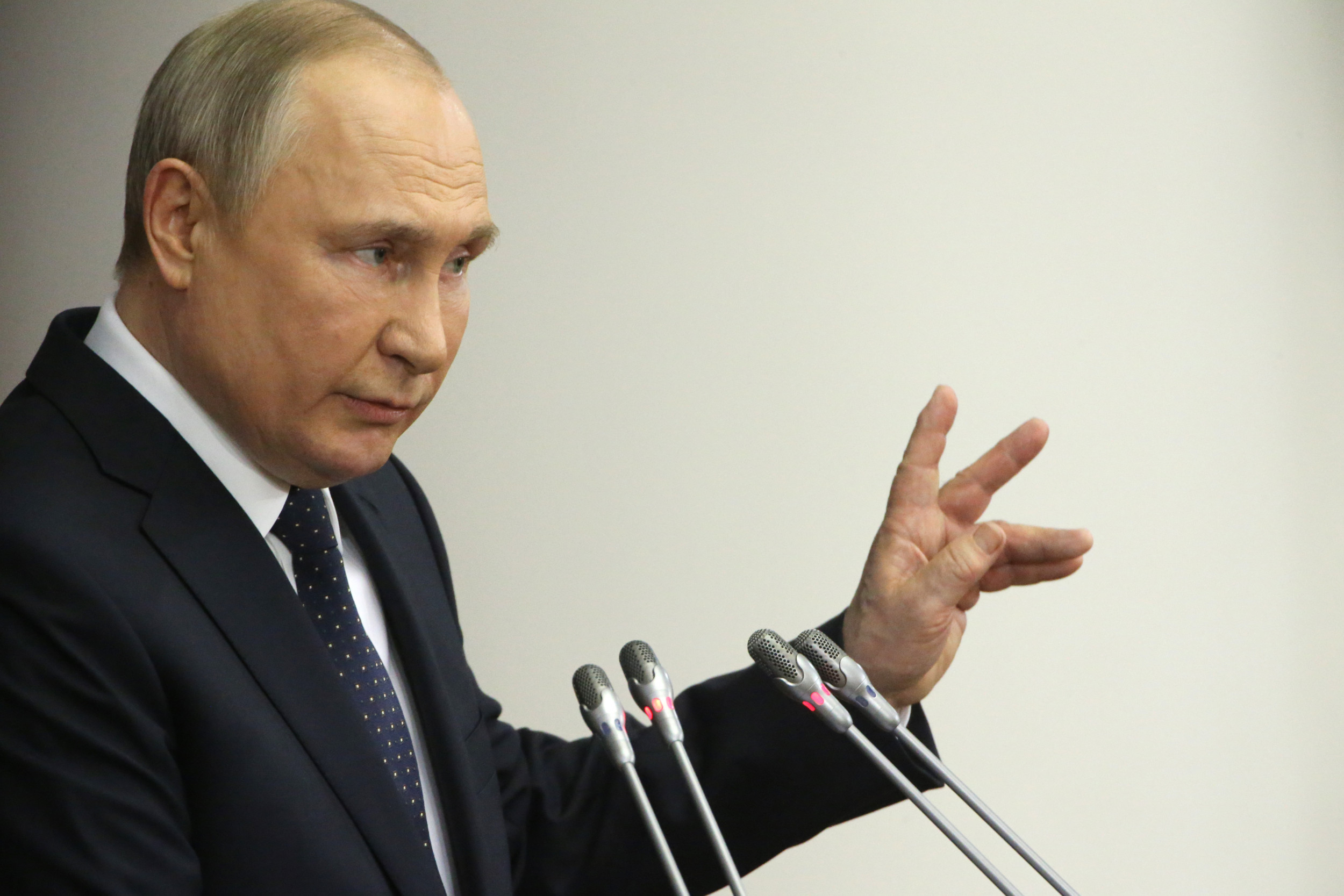 Putin Huylo Meaning As Phrase Becomes Rallying Cry For Ukraine Support
