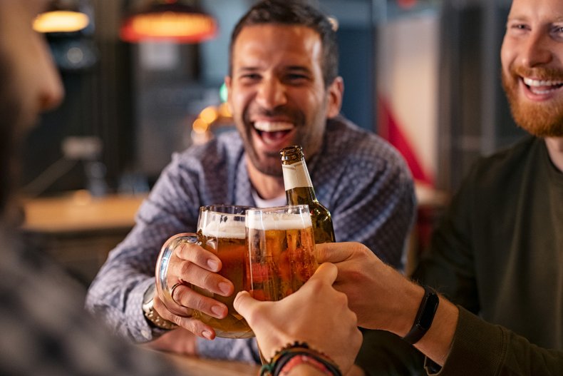 Men drinking beer