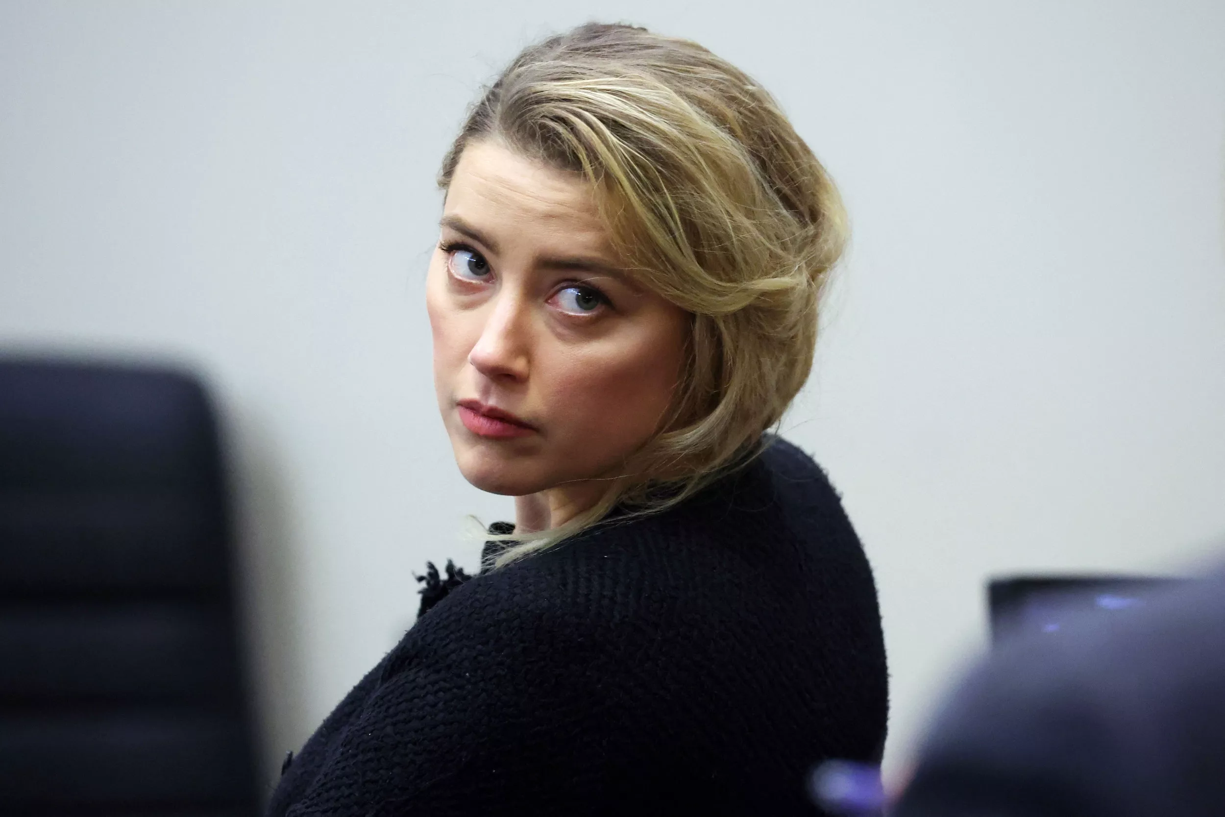 BPD TikTok Community Responds to Amber Heard Diagnosis - Vimarsana News