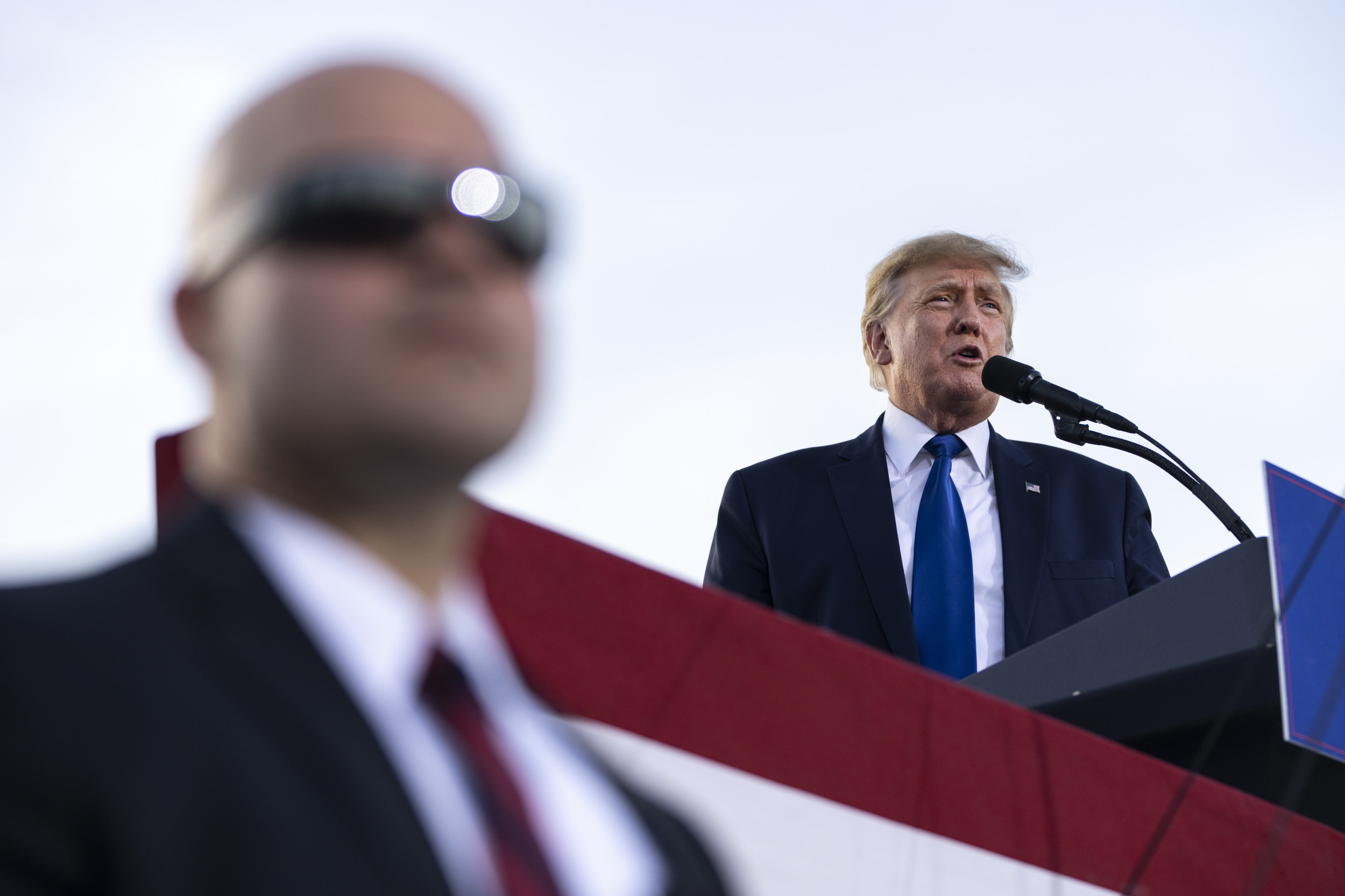 Trump Heads to Nebraska Rally as His Legal Woes Mount