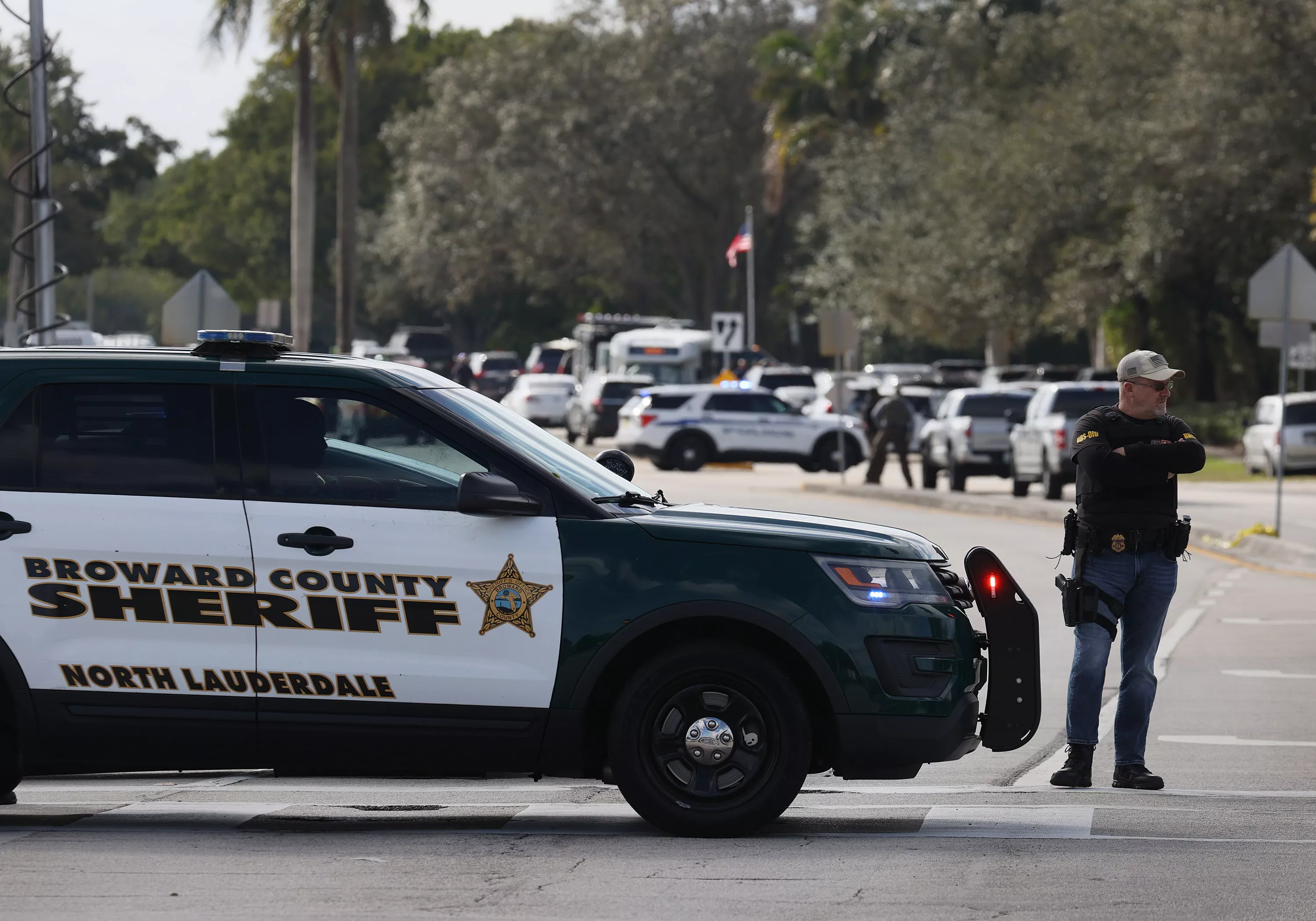 Teen Shoots Mom Dead After Being Told Not to Smoke in House: Police - Vimarsana News