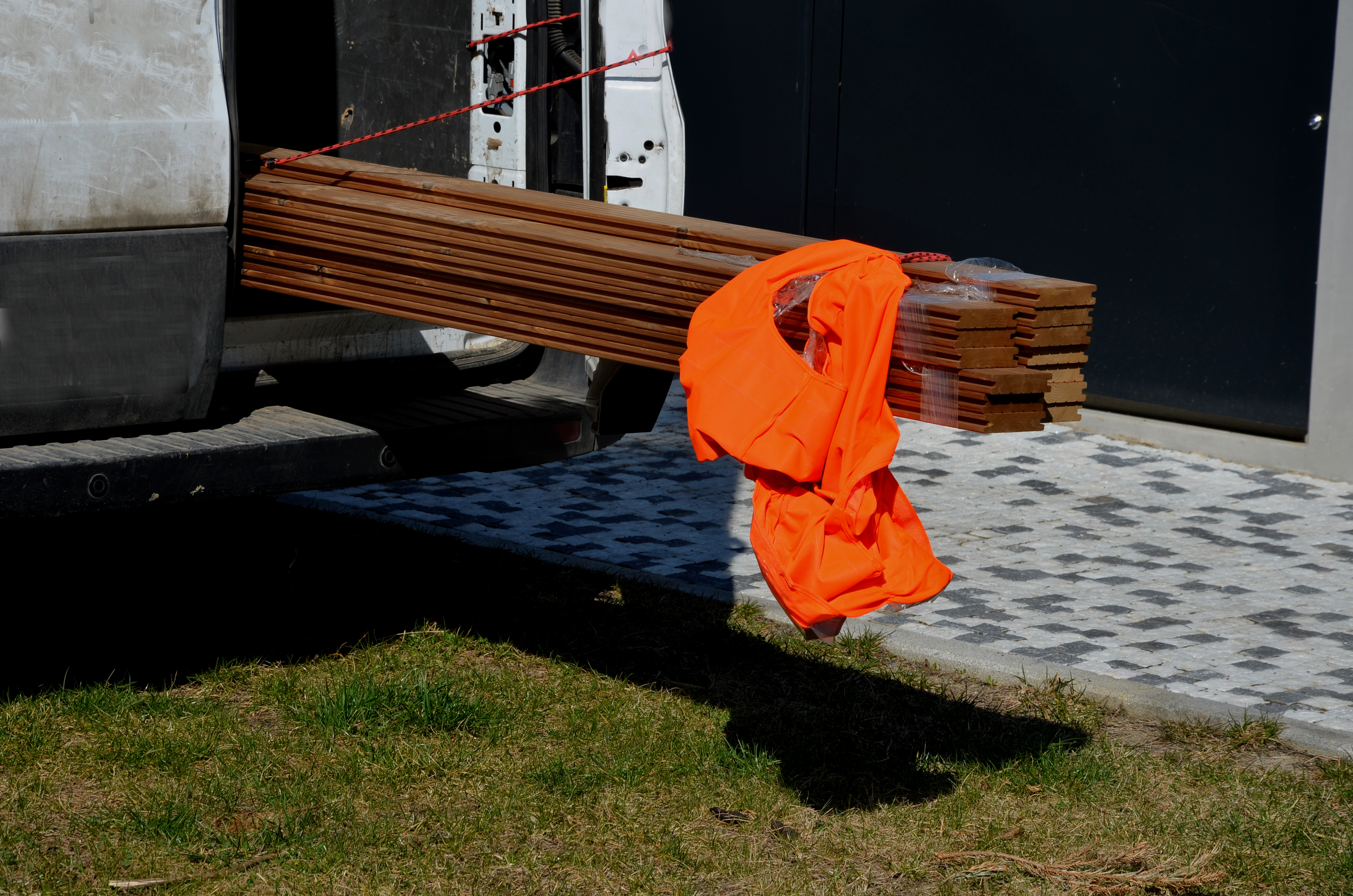 Wood-Hauling Car Smashes Through Intersection in Startling Clip