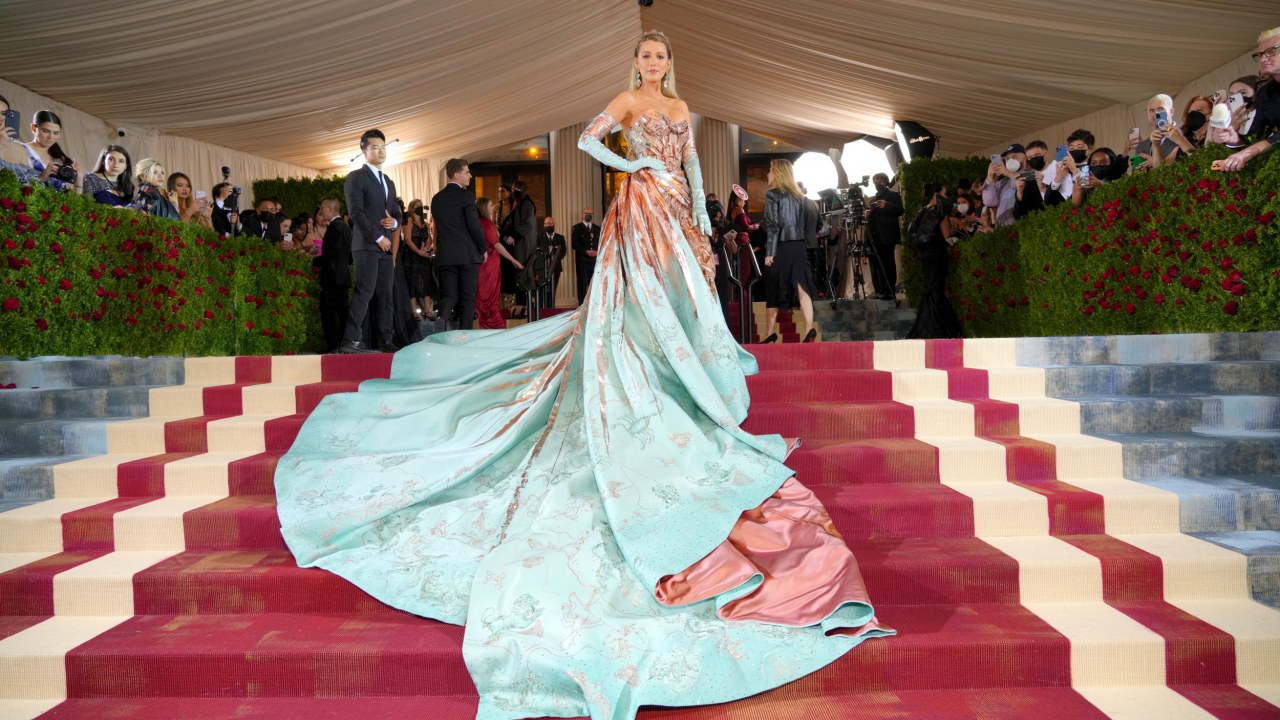 MET GALA 2021: VIEWERS DISAPPOINTED by the absence of Blake Lively